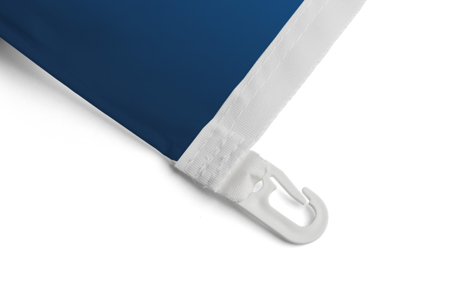 Hoisting flags for poles with banner arm
